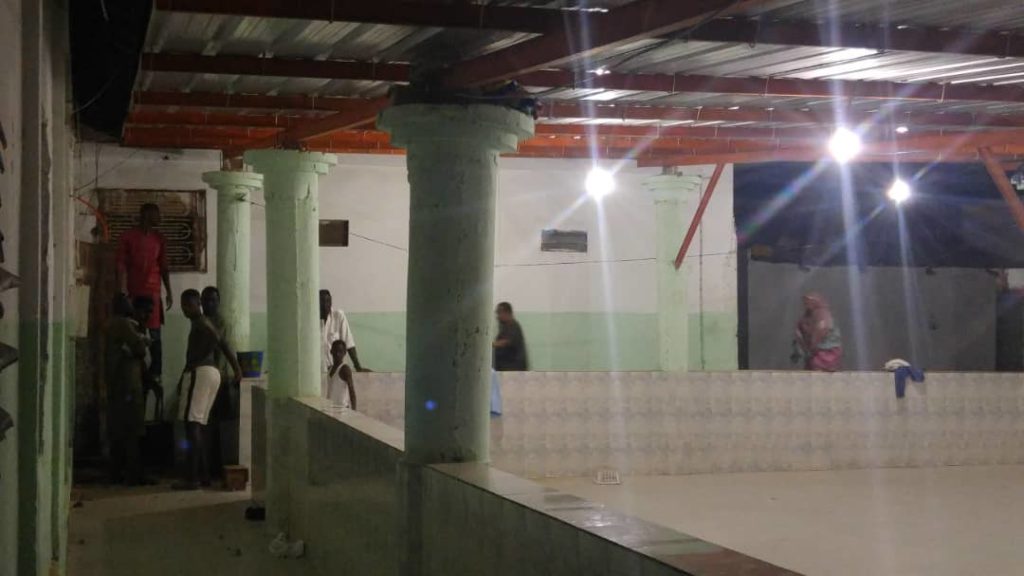 Kaolack : Ahmed Khalifa Niass démonte, en pleine nuit, le domicile de Sidy Lamine