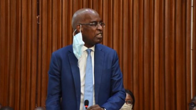 Malick-Sall-Assemblée-nationale-820x394